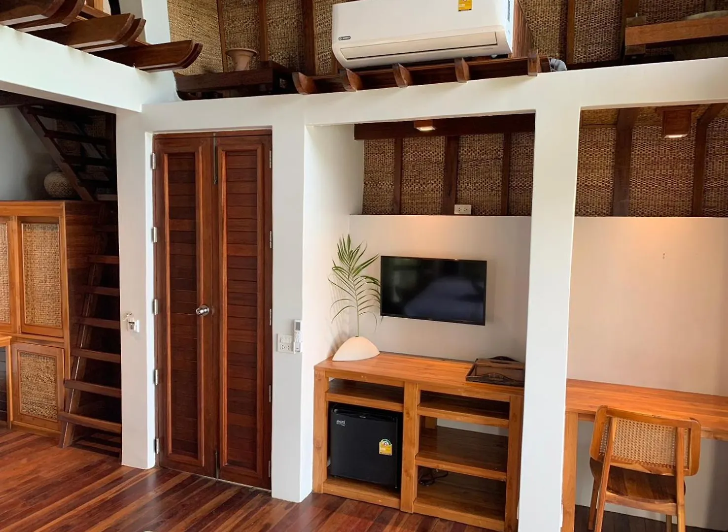 קו טאו Kohtao Heritage Hideaway אתר נופש